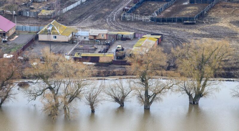 Ural Nehri tasti Rusya ve Kazakistandaki selde son durum